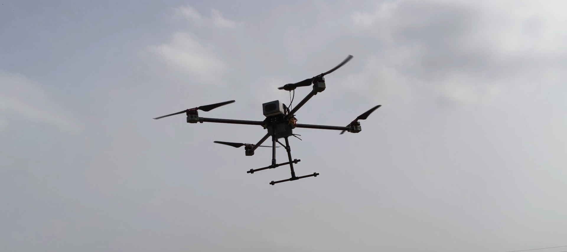 VG-Hawk long-range surveillance multirotor